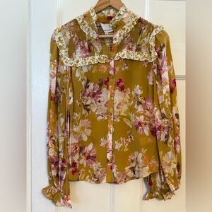 NEW Gilner Ferrar Sweet Floral Ruffle Blouse with Button Front Detail